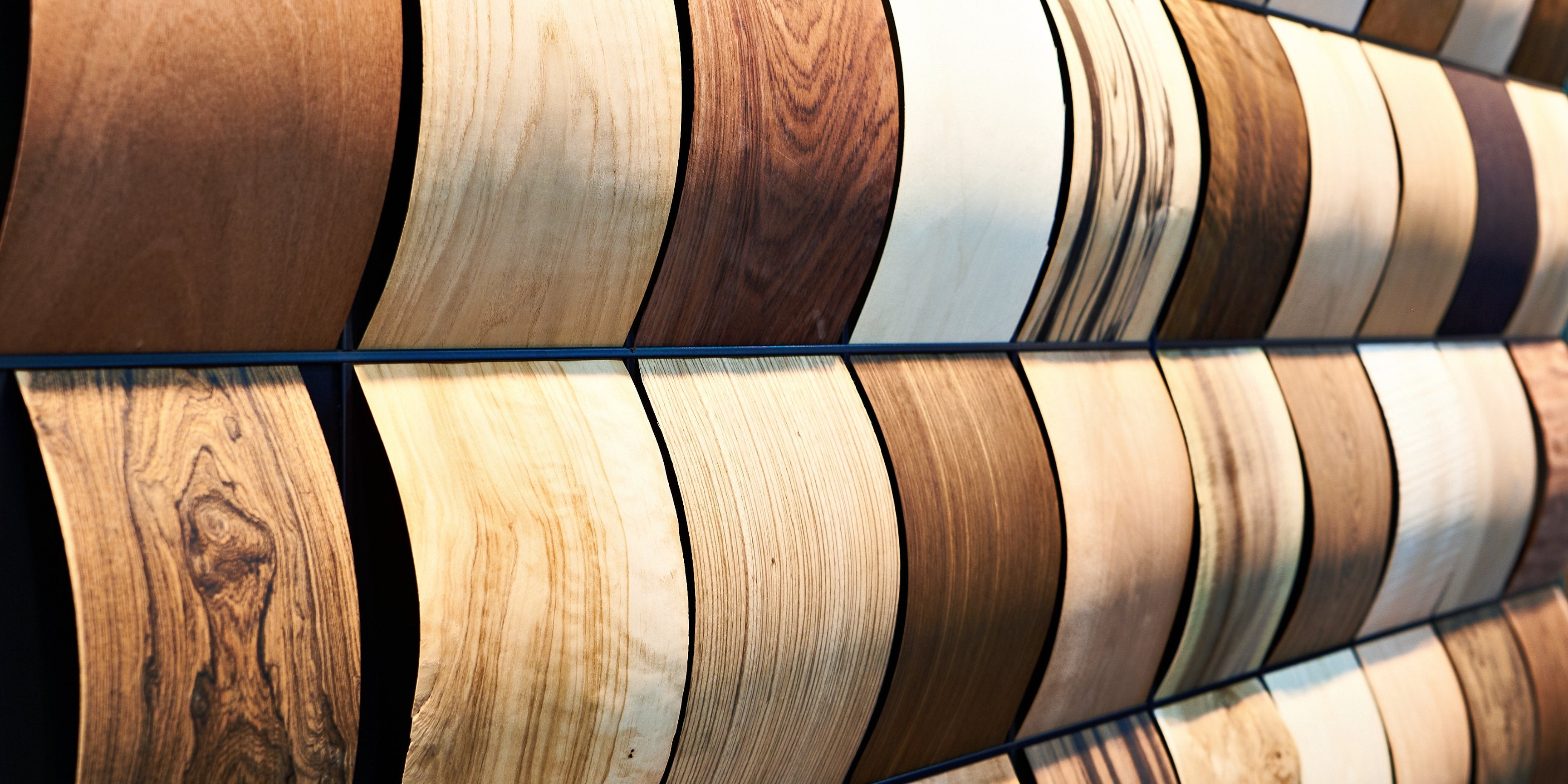 Kreatives Bild zu Veneering and Laminating Adhesives Foto zu Veneering and Laminating Adhesives